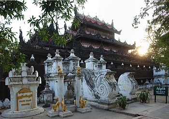 Shwenandaw Kyaung Kloster